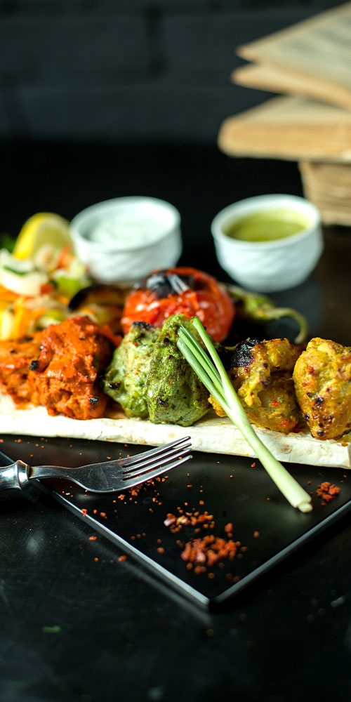 Assiette d'entrées indiennes